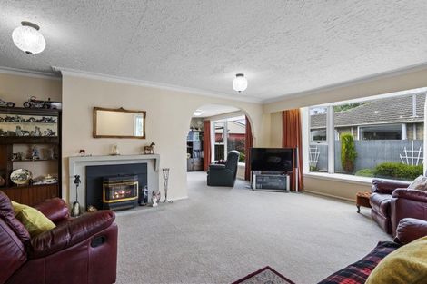 Photo of property in 3 Coronado Place, Broomfield, Christchurch, 8042