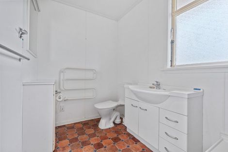 Photo of property in 98 Helensburgh Road, Halfway Bush, Dunedin, 9010