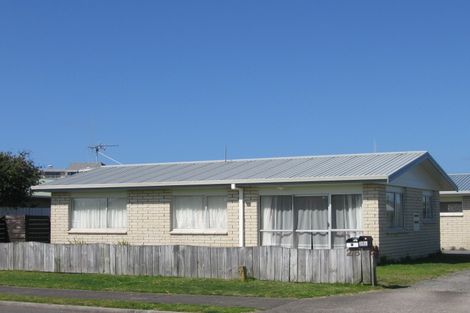 Photo of property in 28a Gobray Crescent, Mount Maunganui, 3116