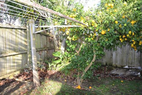 Photo of property in 127 Settlement Road, Papakura, 2110