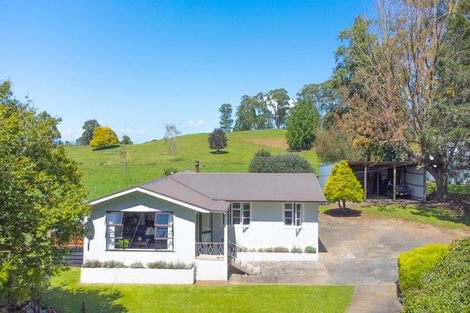 Photo of property in 1128 Tahuroa Road, Morrinsville, 3371