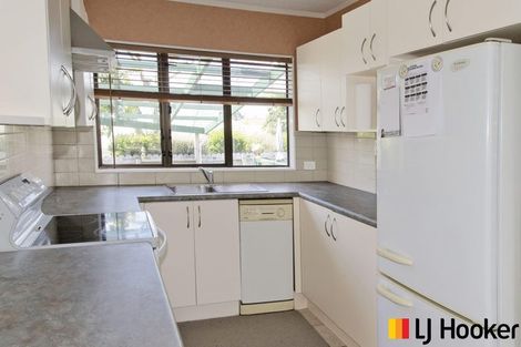 Photo of property in 36 Bluewater Place, Wattle Downs, Auckland, 2103