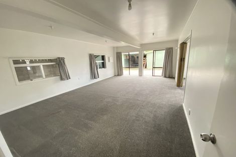Photo of property in 20 Christmas Road, Manurewa, Auckland, 2102