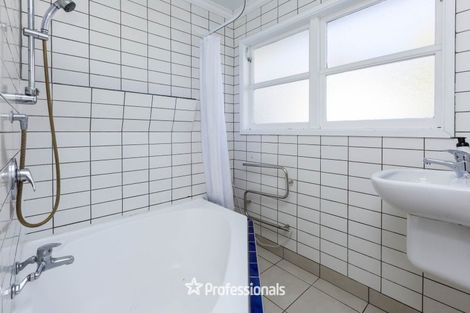 Photo of property in 14 Molloys Road, Te Marua, Upper Hutt, 5018