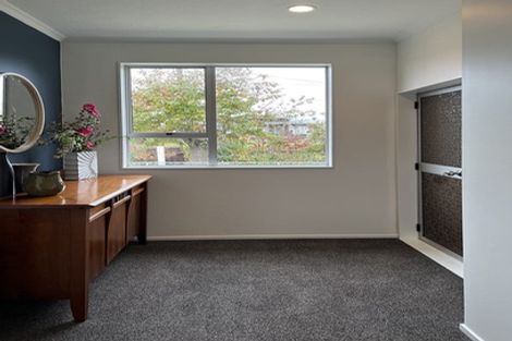 Photo of property in 60 Timaru Road, Waimate, 7924