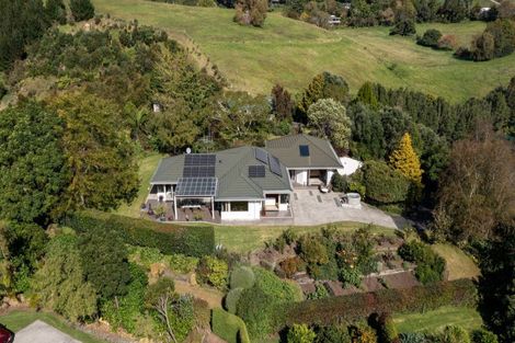 Photo of property in 16 Gunbar Drive, Welcome Bay, Tauranga, 3175