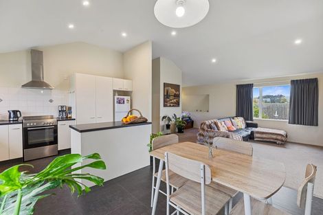 Photo of property in 76 Ngatai Road, Otumoetai, Tauranga, 3110