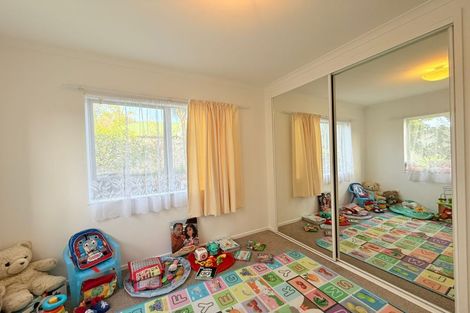 Photo of property in 3 Dunbarton Drive, Ranui, Auckland, 0612