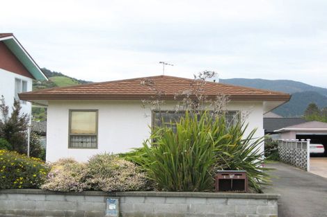 Photo of property in 2/76 Grove Street, The Wood, Nelson, 7010