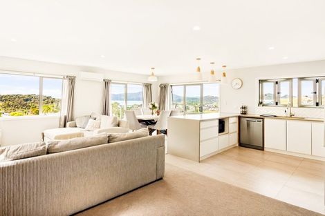 Photo of property in 26 Cable Bay Block Road, Cable Bay, 0420