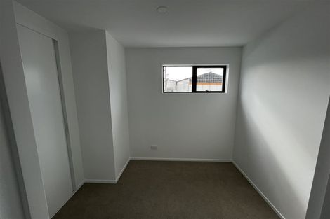 Photo of property in 1 Eileen Newey Place, Henderson, Auckland, 0612