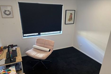 Photo of property in 120 Seaview Road, Westown, New Plymouth, 4310