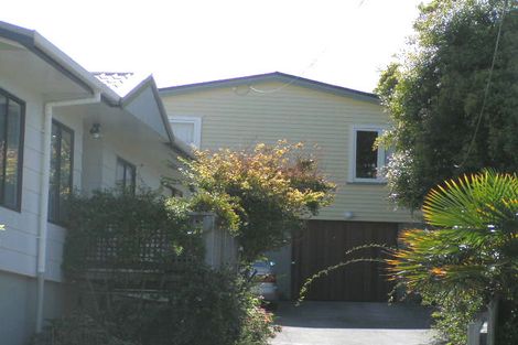 Photo of property in 2/23 Raines Avenue, Forrest Hill, Auckland, 0620