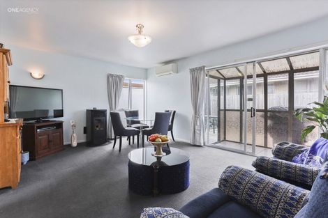 Photo of property in 2/14 Lane Street, Woolston, Christchurch, 8023