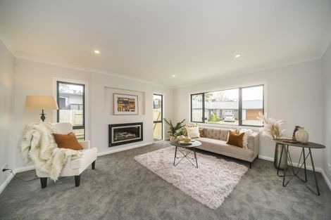 Photo of property in 95 Johnstone Drive, Fitzherbert, Palmerston North, 4410