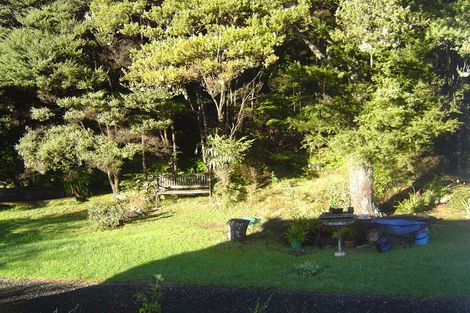 Photo of property in 64 Paparoa Station Road, Paparoa, 0571