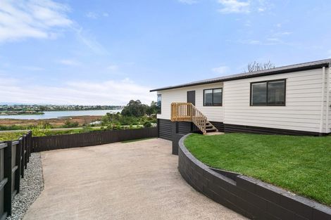 Photo of property in 63a Ohauiti Road, Hairini, Tauranga, 3112