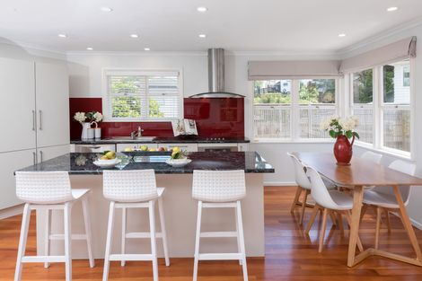 Photo of property in 12 Bacot Place, Howick, Auckland, 2014