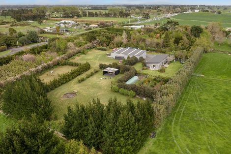 Photo of property in 14 Mahoetahi Road, Sentry Hill, Waitara, 4382