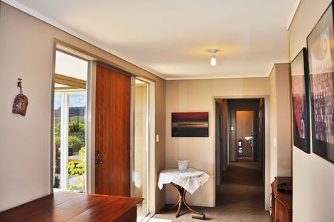 Photo of property in 301 Ranganui Road, Kaiwaka, 0573