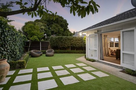 Photo of property in 2/38 Clare Road, St Albans, Christchurch, 8014