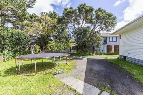 Photo of property in 65 Waihora Crescent, Waitangirua, Porirua, 5024