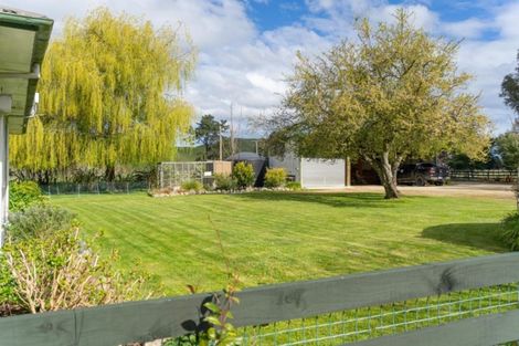 Photo of property in 540 Westmere Road, Wainuioru, Masterton, 5890