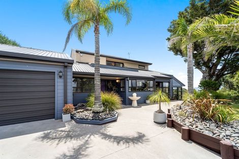 Photo of property in 32 Layton Road, Manly, Whangaparaoa, 0930