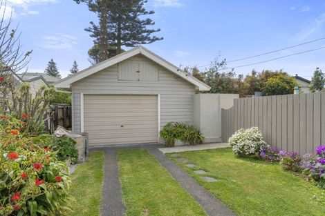 Photo of property in 67 Moana Street, Otaki Beach, Otaki, 5512