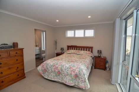 Photo of property in 5 Stoneleigh Drive, Solway, Masterton, 5810