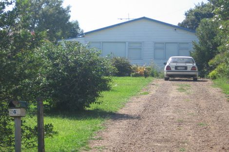 Photo of property in 4 Nikau Road, Oneroa, Waiheke Island, 1081