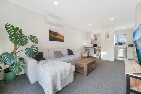 Photo of property in 8/4 Keeling Road, Henderson, Auckland, 0612