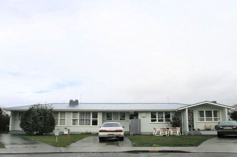 Photo of property in 417-421 Kiwi Place, Camberley, Hastings, 4120