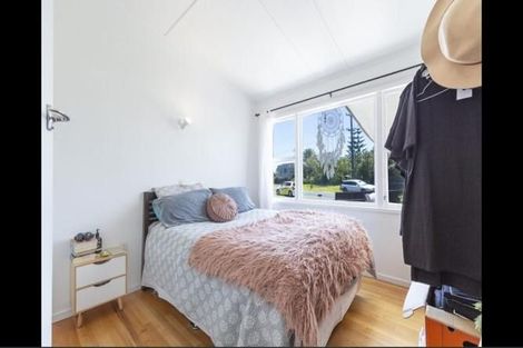 Photo of property in 126 Pukehina Parade, Pukehina, Te Puke, 3189