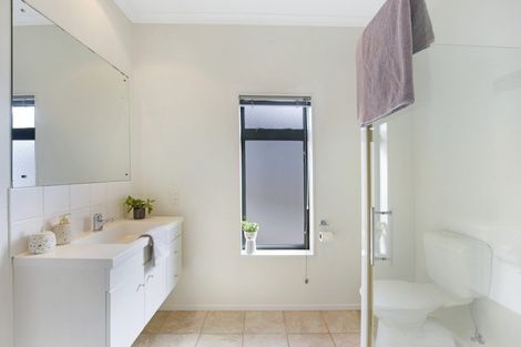 Photo of property in 98 Fergusson Street, Stoke, Nelson, 7011