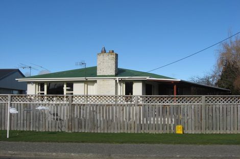 Photo of property in 67 Albert Street, Winton, 9720