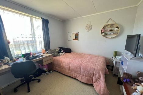 Photo of property in 2 Mathew Street, Dannevirke, 4930