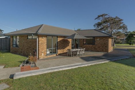 Photo of property in 19 Jubilee Drive, Pauanui, Hikuai, 3579