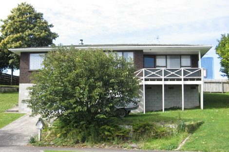 Photo of property in 24 Flinders Place, Welcome Bay, Tauranga, 3112