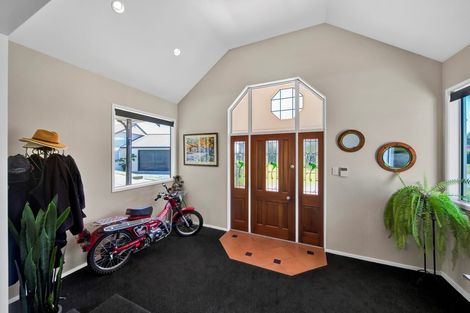 Photo of property in 60 Rata Street, Hawera, 4610
