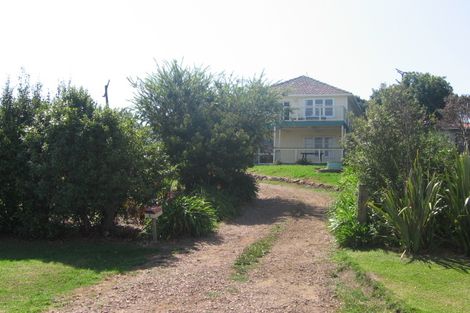 Photo of property in 6 Nikau Road, Oneroa, Waiheke Island, 1081