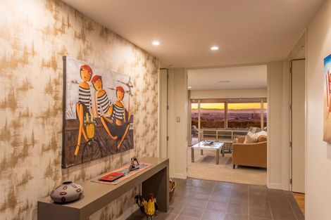 Photo of property in 2 Somerton Rise, Westmorland, Christchurch, 8025