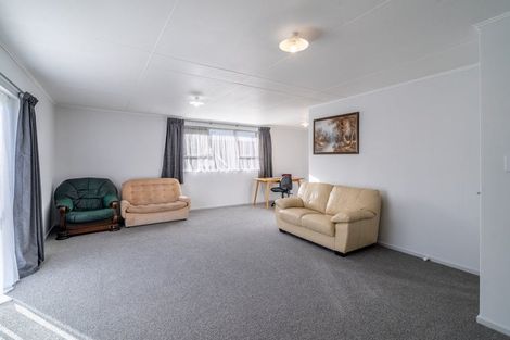 Photo of property in 16 Newbie Street, Heidelberg, Invercargill, 9812
