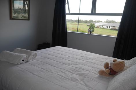 Photo of property in 46 Caulfield Avenue, Halswell, Christchurch, 8025