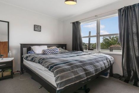 Photo of property in 36 Japonica Drive, Beach Haven, Auckland, 0626