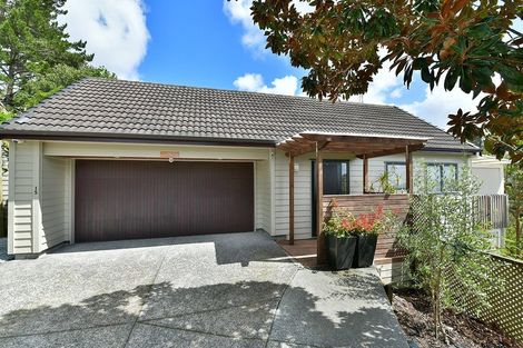 Photo of property in 15/19 Langana Avenue, Browns Bay, Auckland, 0630