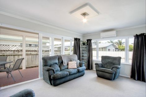 Photo of property in 58 Meeanee Road, Taradale, Napier, 4112
