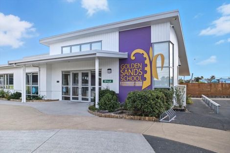 Photo of property in 82 Golden Sands Drive, Papamoa Beach, Papamoa, 3118