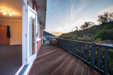 Photo of property in 114 Somerville Street, Andersons Bay, Dunedin, 9013