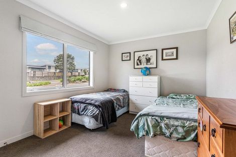 Photo of property in 18 Excelsa Place, Papamoa Beach, Papamoa, 3118